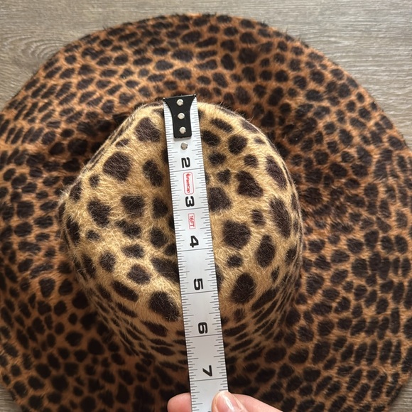 Eric Javits New York Wide brim leopard cheetah hat perforated squishee - Picture 6 of 10